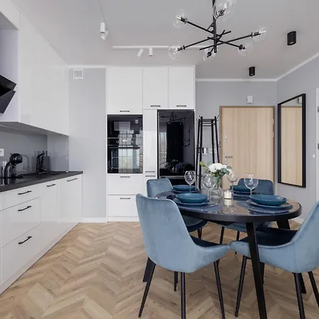 Apartment Unique With Balcony & Parking Zablocie Cracow By Renters Prestige Krakow