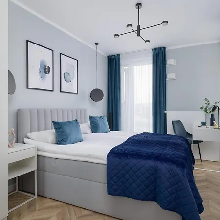 Unique With Balcony & Parking Zablocie Cracow By Renters Prestige Apartment