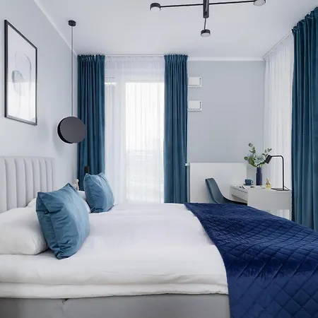 Unique With Balcony & Parking Zablocie Cracow By Renters Prestige *