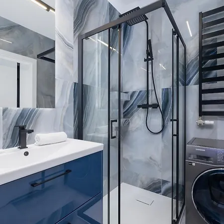 Apartament Unique With Balcony & Parking Zablocie Cracow By Renters Prestige *