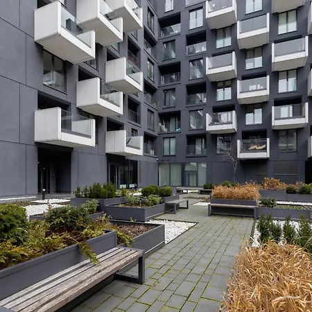 Unique With Balcony & Parking Zablocie Cracow By Renters Prestige * Kraków