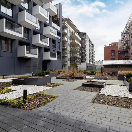 Unique With Balcony & Parking Zablocie Cracow By Renters Prestige Krasków