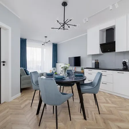 Unique With Balcony & Parking Zablocie Cracow By Renters Prestige Apartament